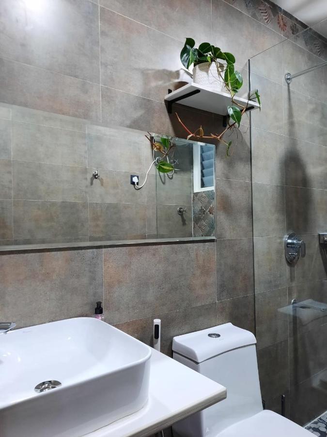 Bed and Breakfast Magen Hills Ukhrul Esterno foto